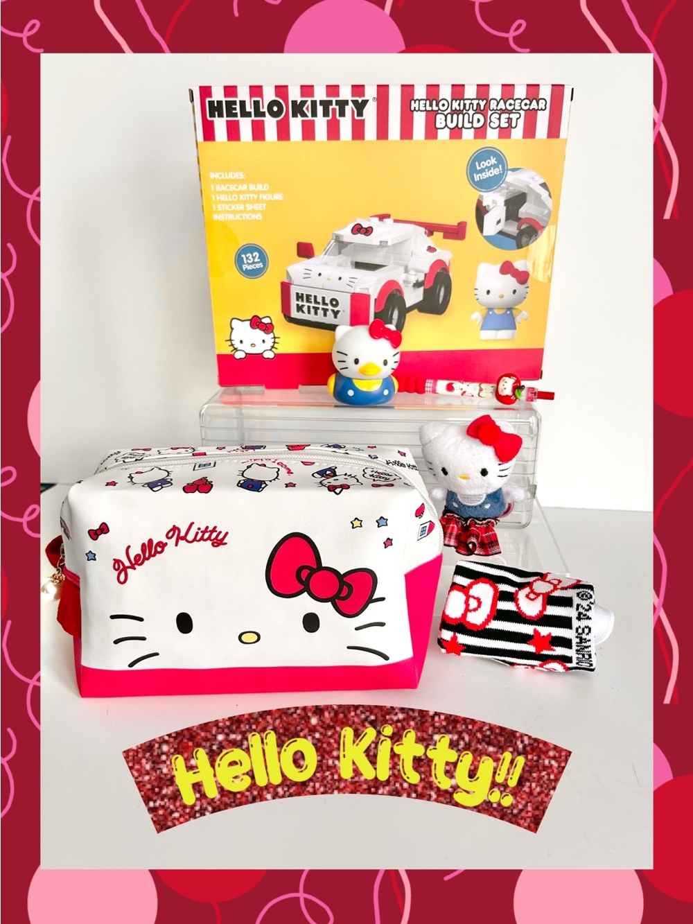 ❤️(HK407). Hello Kitty Adorable 6-Piece Race Car Build Set Bundle!